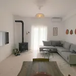 بيت للعطل Jasmine Sol Retreat