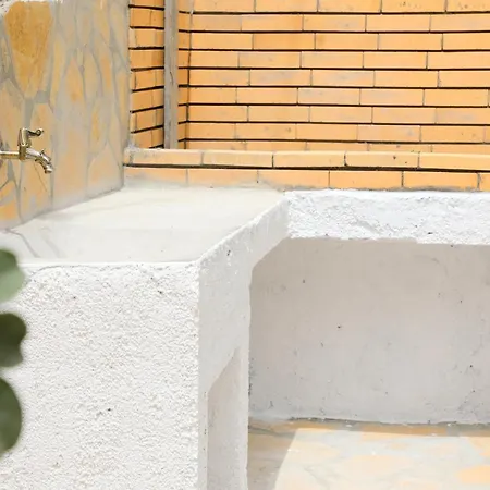 Jasmine Sol Retreat בית נופש *