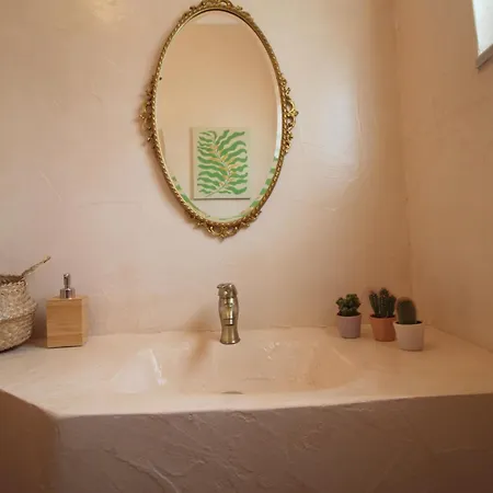 בית נופש Jasmine Sol Retreat